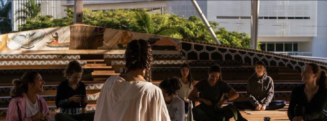 Myself Academy — Comunidade